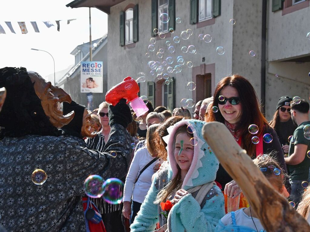 So bunt und sonnig war der Haugemer Buurefasnachtsumzug 2025