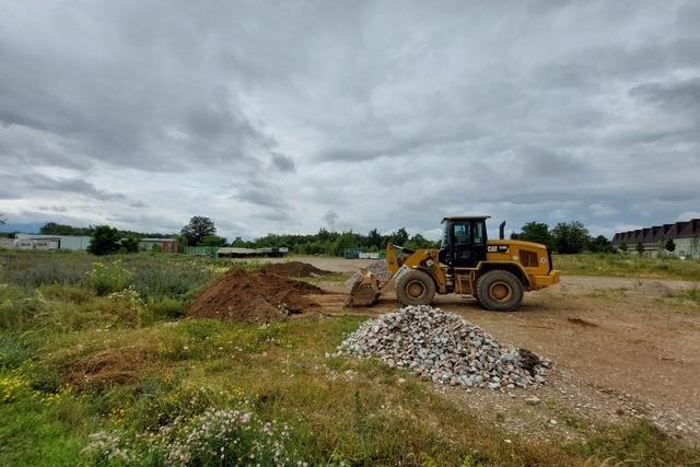 Im Gewerbepark Breisgau in Eschbach wird eine Flchtlingsunterkunft fr bis zu 1100 Menschen gebaut