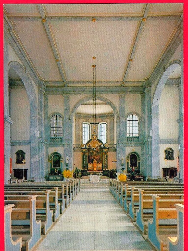 Der Innenraum der Kirche (1980)