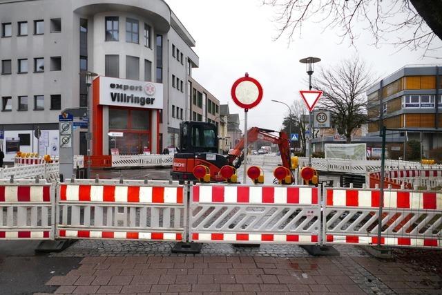 Doppel-Baustelle in Schopfheim:  Gesperrte Kreuzung irritiert zahlreiche Autofahrer