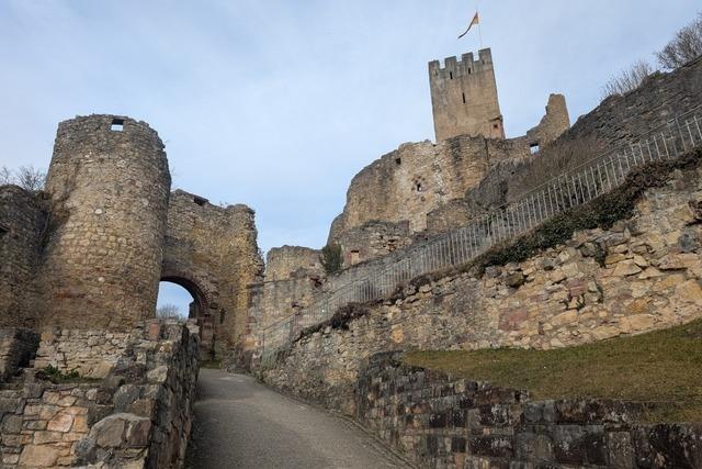 Rttelnbund plant 2025 viele Angebote fr Besucher der Burg Rtteln in Lrrach