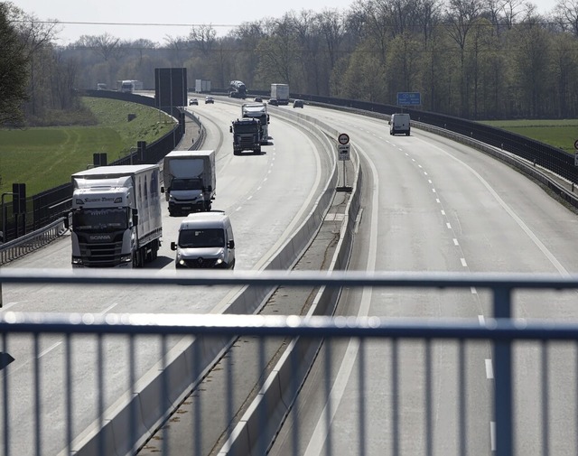 Wann kommt der sechsspurige Ausbau der A5?  | Foto: Christoph Breithaupt