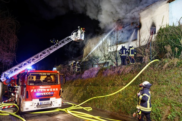 Groeinsatz der Feuerwehr am Montagabend in der Endinger Altstadt  | Foto: Martin Wendel