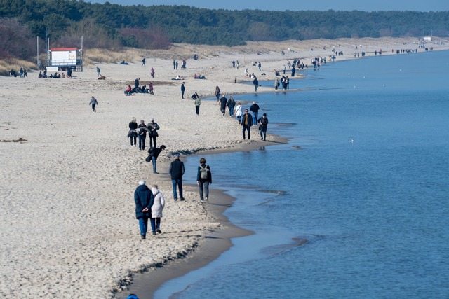 Der Deutschland-Tourismus profitiert von der Reiselust der Menschen.  | Foto: Stefan Sauer/dpa