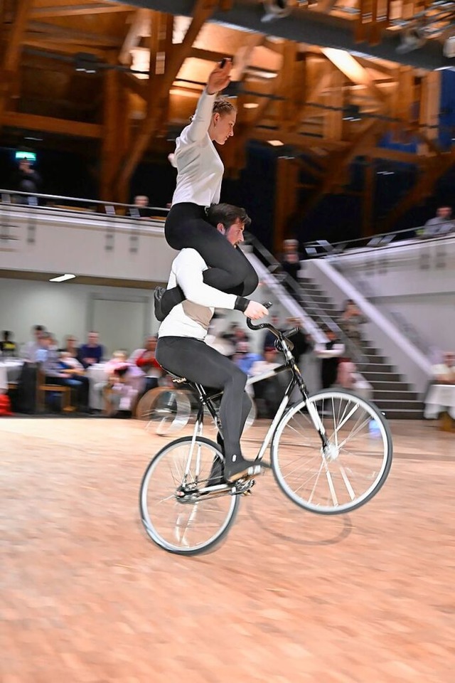 Bei der Gala geht&#8217;s im Brgerhaus rund: Talente zeigen ihr Knnen.  | Foto: Volker Mnch