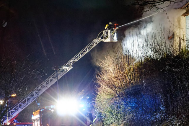 Nchtlicher Groeinsatz wegen eines Brandes in der Altstadt von Endingen  | Foto: Ruth Seitz