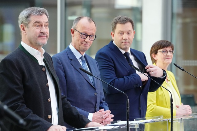 Nach dem Sondierungs-Ergebnis sollen j...onsverhandlungen starten. (Archivbild)  | Foto: Kay Nietfeld/dpa