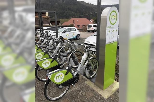 E-Bikes und Autos zum Ausleihen