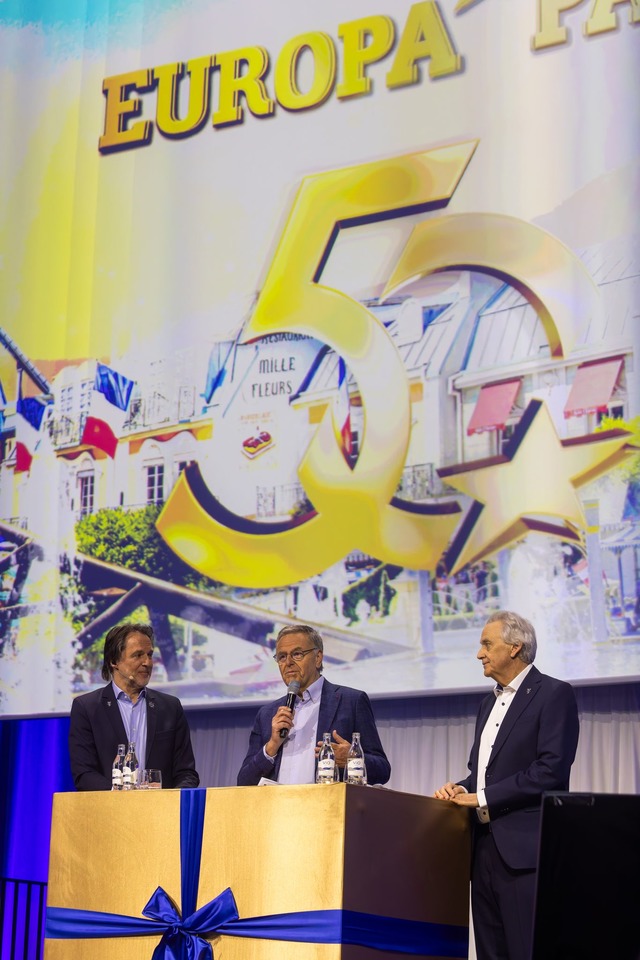 Der Europa-Park feiert seinen 50. Geburtstag.  | Foto: Philipp von Ditfurth/dpa