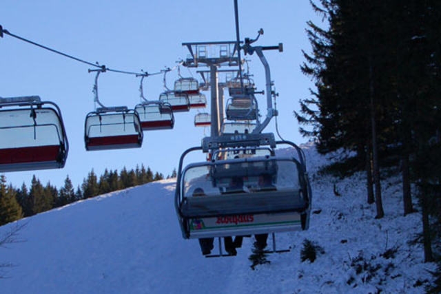 Skilift-Unfall am Feldberg: Vater erhebt Vorwrfe nach 8-Meter-Sturz seiner Tochter