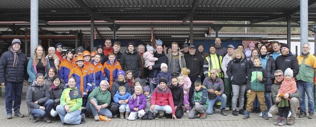 Viele Helferinnen und Helfer haben sic...aufenburger Stadtputzaktion beteiligt.  | Foto: Michelle Gntert