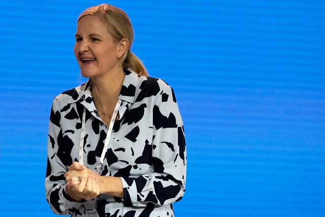 Kirsty Coventry k&ouml;nnte die erste Frau an der Spitze des IOC werden.  | Foto: Thanassis Stavrakis/AP/dpa