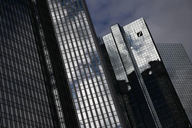 Deutsche Bank streicht rund 2.000 Jobs