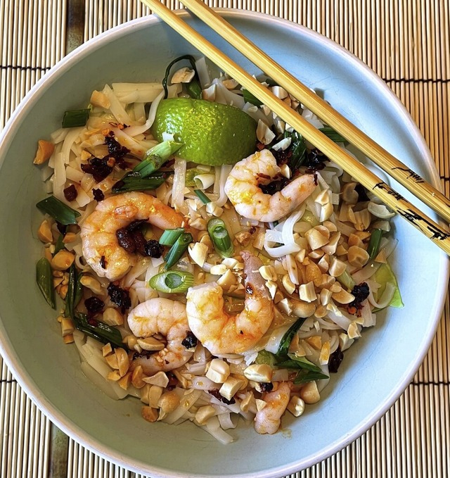 Mit Garnelen &#8211; aber auch Huhn und Tofu sind mglich: Pad Thai  | Foto: Hans-Albert Stechl