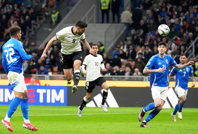 In der Nations League A bei dem Spiel ...nst (Mitte links) den Treffer zum 1:1.  | Foto: Antonio Calanni (dpa)