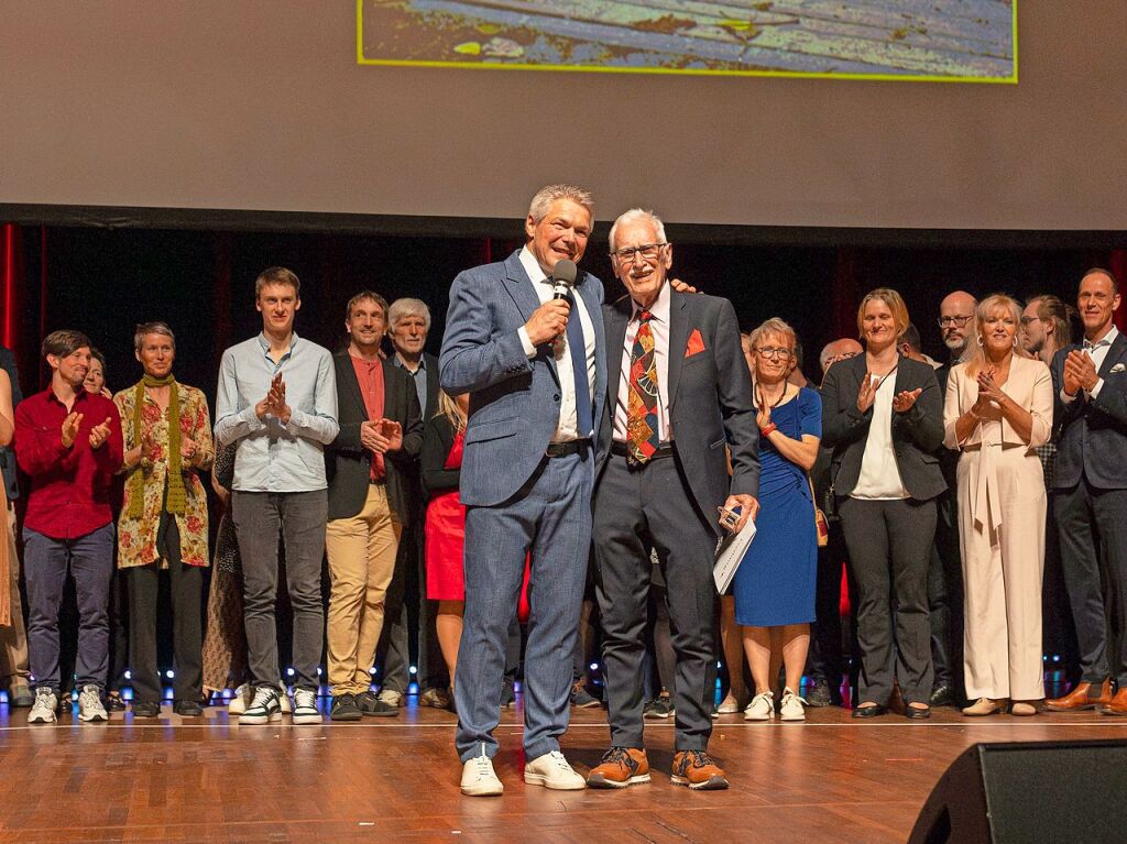 Sportlerinnen und Sportler, die mit der Silbernen Sportmedaille 2024 geehrt wurden.