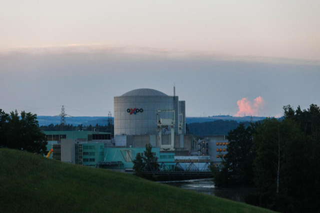 Das Atomkraftwerk Beznau nahe der deutschen Grenze musste am Sonntag kurzzeitig abgeschalten werden