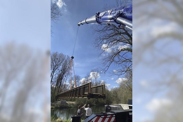 Neue Brcke schliet Lcke im Taubergieen