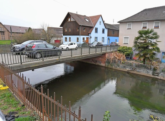 Der Zustand der Brcke ber die Elz in...rde als nicht ausreichend eingestuft.   | Foto: Wolfgang Knstle