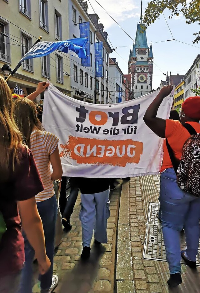 Die Brot für die Welt Jugend bei einer Fridays-for-Future-Demo  | Foto: Paula Lottmann