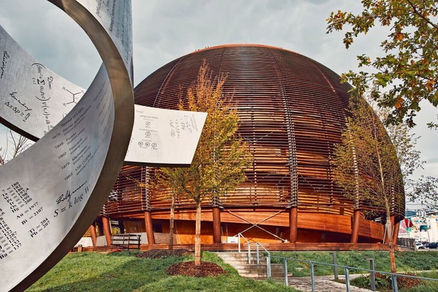 Futuristisch: der Globe of Science and Innovation  | Foto: Colin Frei