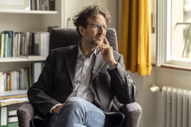 "Verzicht ist kein Wellnessprogramm" - Kulturanthropologe Timo Heimerdinger hat etwas gegen Besitz "Verzicht ist kein Wellnessprogramm" - Kulturanthropologe Timo Heimerdinger hat etwas gegen Besitz