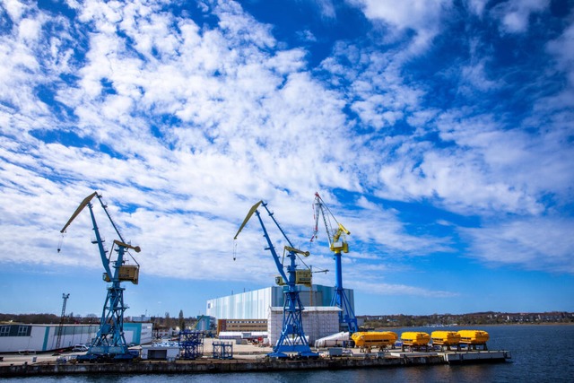 Gute Beschäftigungslage herrscht bei der tkms-Werft in Wiesmar. | Foto: Jens Büttner (dpa) Gute Beschäftigungslage herrscht bei der tkms-Werft in Wiesmar. | Foto: Jens Büttner (dpa)