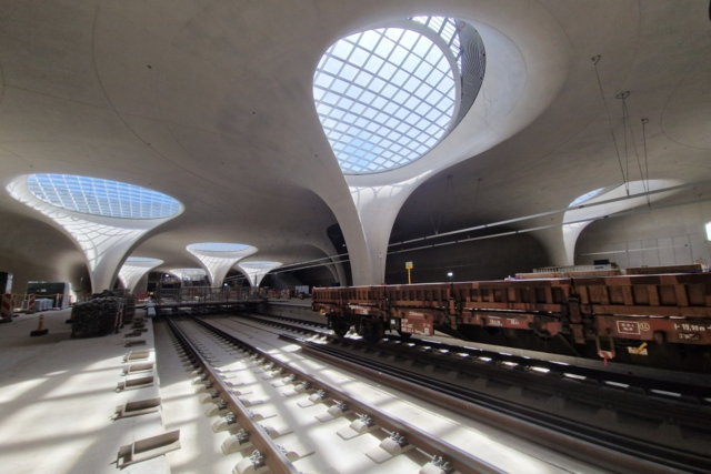 Der neue Stuttgarter Bahnhof sieht aus wie eine Kathedrale - aber funktioniert auch der Zugbetrieb?