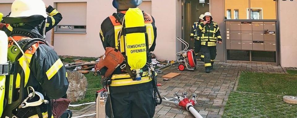 Hat ein Bewohner in einem Mehrfamilienhaus an der Offenburger Rheinstrae selbst das Feuer gelegt?