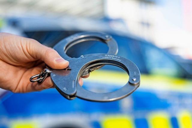 Per Haftbefehl gesuchter Mann in Neuenburg festgenommen