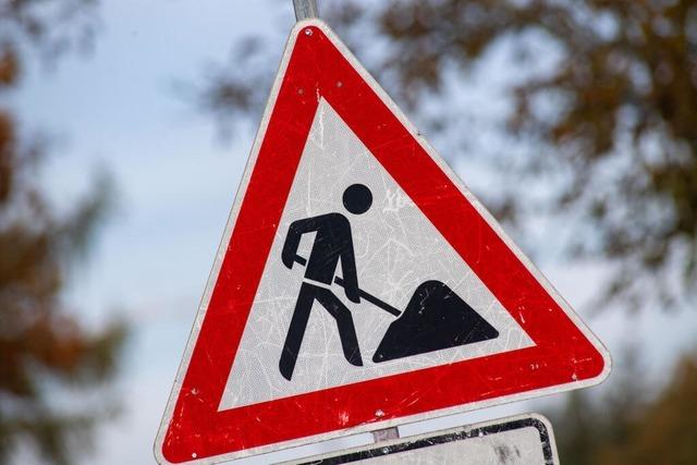 Wegen der Bahnlinie wird die Sanierung des Schwrstdter Dorfbachs teuer