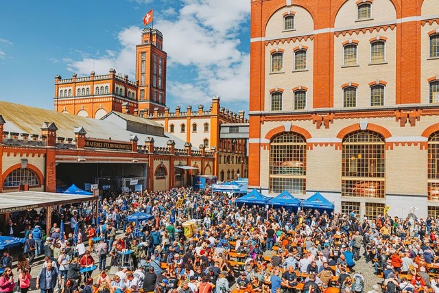 Mehr als 10.000 Bierfans feierten das Feldschlsschen Brauereifest 2024.  | Foto: Markus Raub - RMP Media Producti
