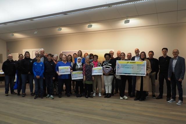 13.000 Euro Preisgeld hat die Hieber-Stiftung an Ehrenamtliche in der Region ausgeschttet