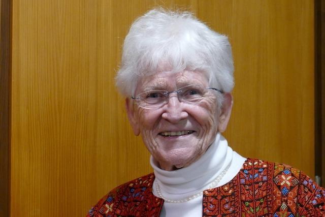 ber Lebenswsten und Hoffnung: Ingeborg Ronecker spricht in Kirchzarten