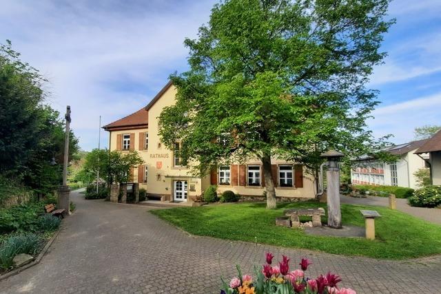 Kommunalaufsicht fordert Haushaltssicherungskonzept von Pfaffenweiler
