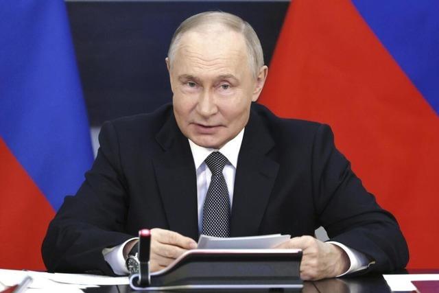 Putin ordnet einseitige Feuerpause in der Ukraine für Ostern an – Kiew reagiert skeptisch