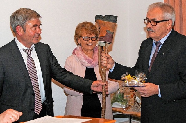 Richard Haas (rechts) bei seiner  Vera...opf (links) und seiner Ehefrau Monika   | Foto: Bettina Schaller