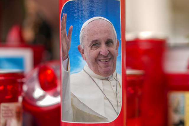 So reagiert die Welt auf den Tod von Papst Franziskus