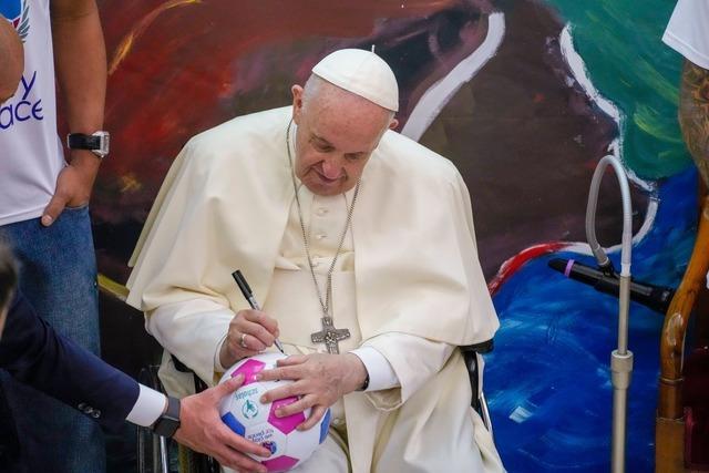 Serie A verlegt Spiele nach Tod von Papst Franziskus