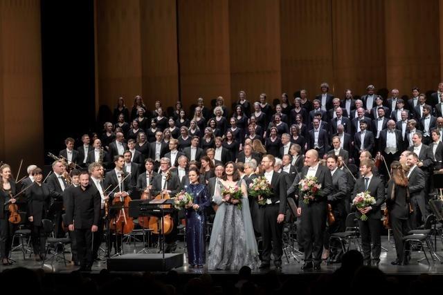 Abschied in Baden-Baden: Kirill Petrenko und die Berliner Philharmoniker mit Beethovens Neunter bei den Osterfestspielen
