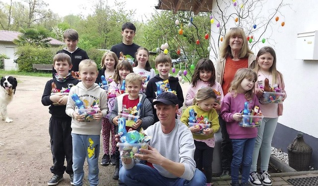Groß war die Freude der Kinder über di...ester beim Kleintierzuchtverein C 201. | Foto: Kleintierzuchtverein Groß war die Freude der Kinder über di...ester beim Kleintierzuchtverein C 201. | Foto: Kleintierzuchtverein