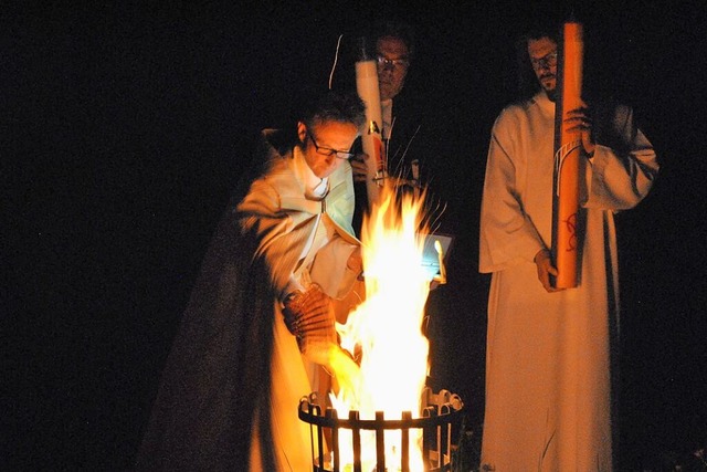 Das Osterfeuer der Altkatholischen Gemeinde  | Foto: Ralph Fautz