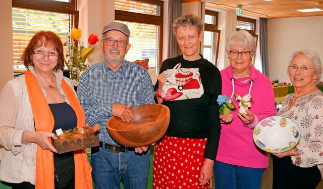 Kunst zum Anfassen und Anschauen stell...alski, Inge Schuler und Renate Hirsch.  | Foto: Eva Korinth