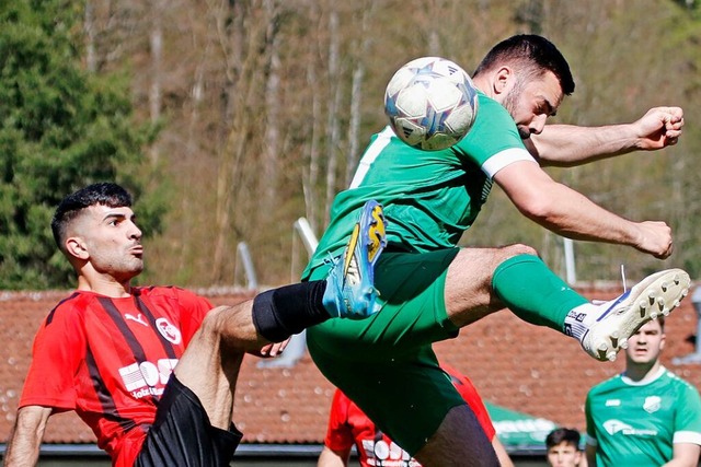 Kein guter Tag: Mahdy Ababneh, der Goa... (links),  blieb diesmal ohne Treffer.  | Foto: Matthias Konzok
