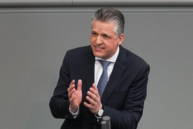 Umgang mit der AfD: Union will gemeinsame Linie mit SPD