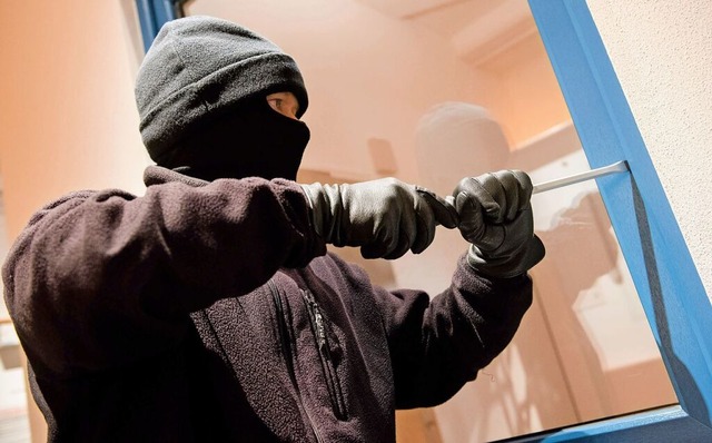 Unbemerkt drang der Täter ein. | Foto: Daniel Bockwoldt (dpa) Unbemerkt drang der Täter ein. | Foto: Daniel Bockwoldt (dpa)