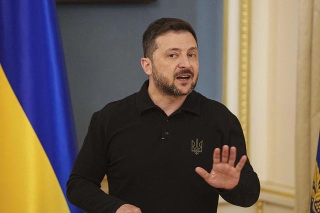 Newsblog: Ukraine laut Selenskyj weiter zu Waffenruhe bereit