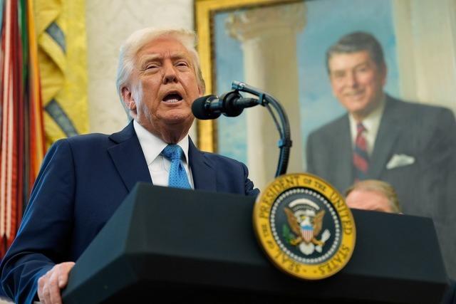Trump beschwrt 