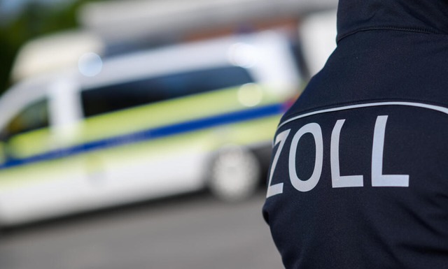 Der Zoll hat die Einfuhr von 1080 Sonnenbrillen gestoppt (Symbolbild).  | Foto: Julian Stratenschulte (dpa)