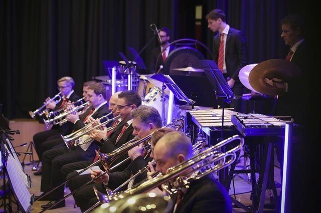 Frhlingskonzert voller Musik Emotionen und Gemeinschaft